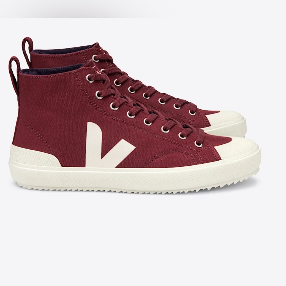 Veja Women’s HT canvas Amarante EU40 size 9 GUC